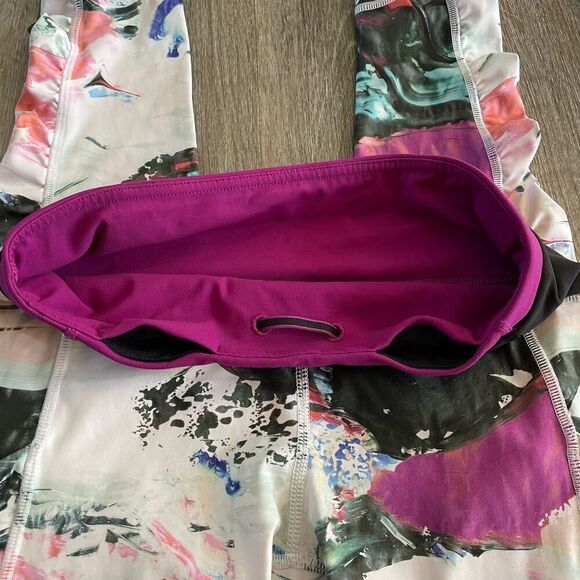 Lululemon Speed Tight Ill Pigment Wave Multi / Black / Regal Plum - Size: 4 - Picture 4 of 9
